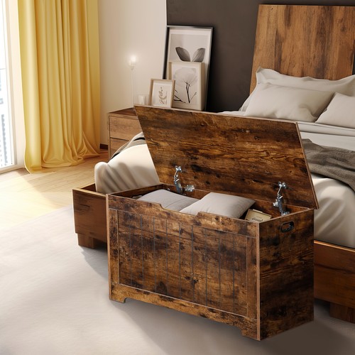 Wooden chest trunk - wooden, bedroom